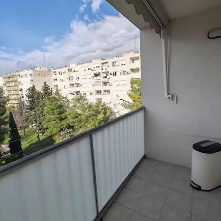 Apartment Hill